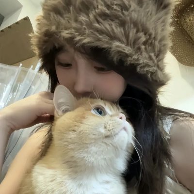 翠迪斗智黑猫